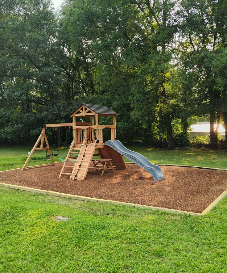 playground and mulch